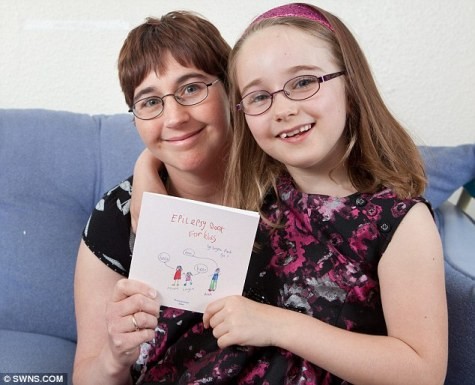 Sarah Reid, 31 tuổi, mẹ của Layla tự hào và hy vọng cuốn sách của cô con gái sẽ trấn an trẻ em về căn bệnh này